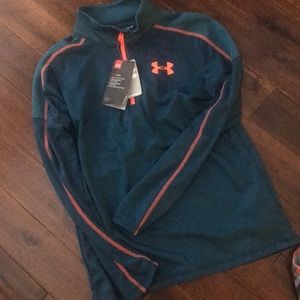 New! Under armour pullover